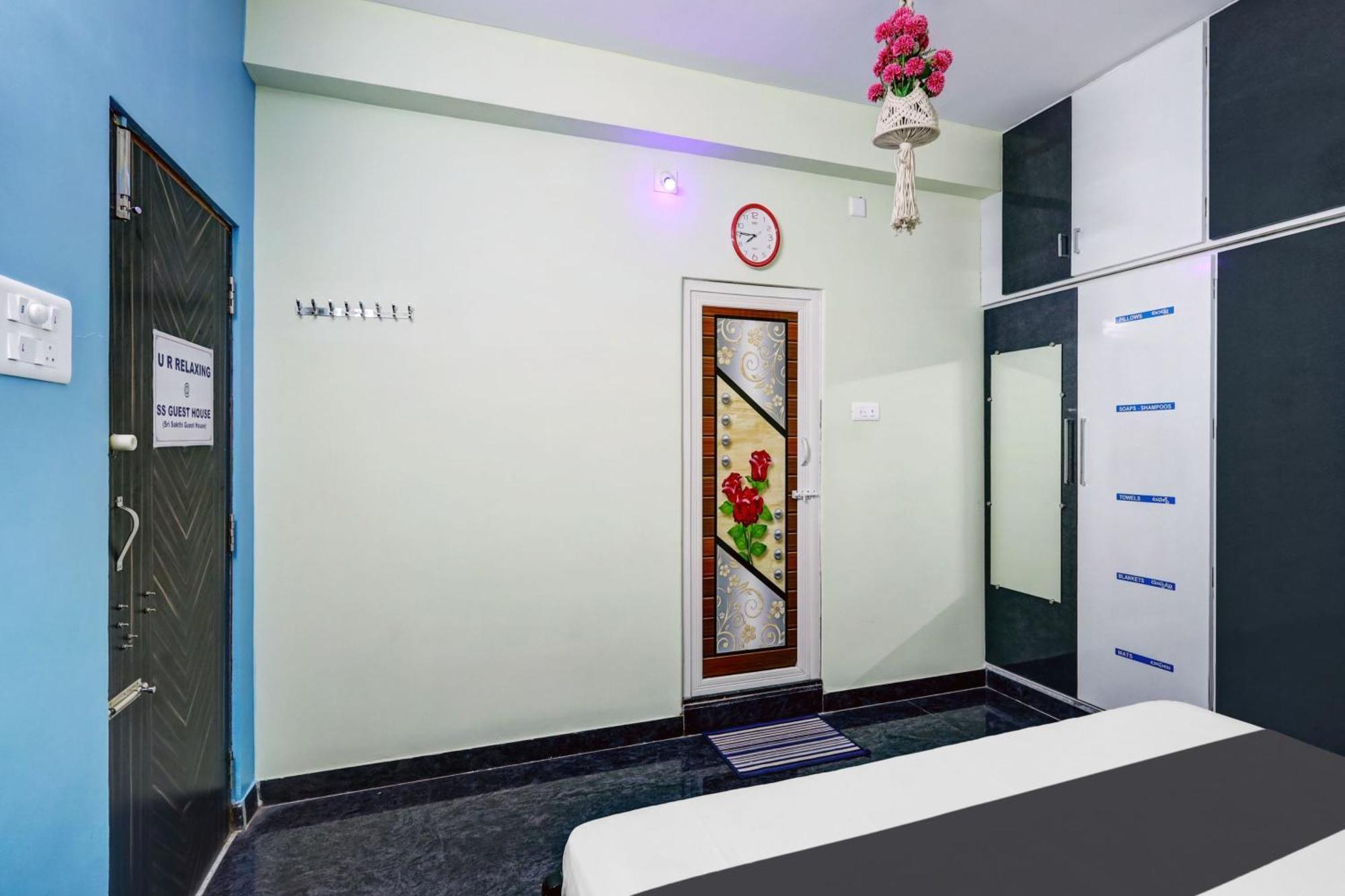 Sri Sakthi Home Stay - Beyond The Expectations- 10 To 15 Minutes Drive From Railway Station And Bus Station Tirupati Exterior foto